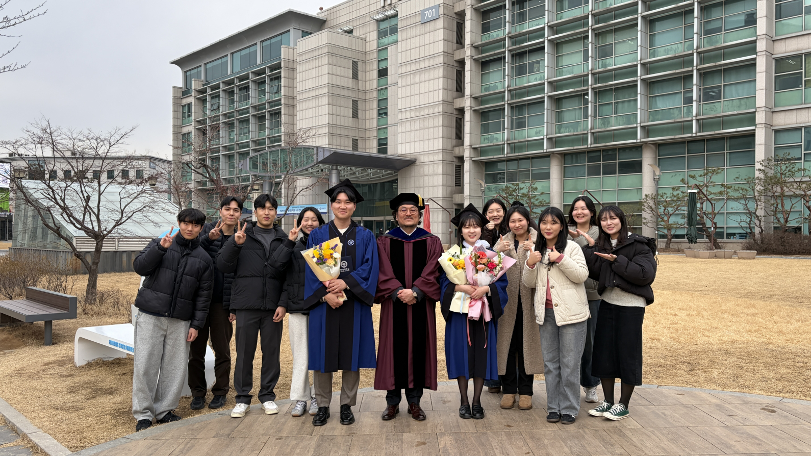 졸업식 썸네일
